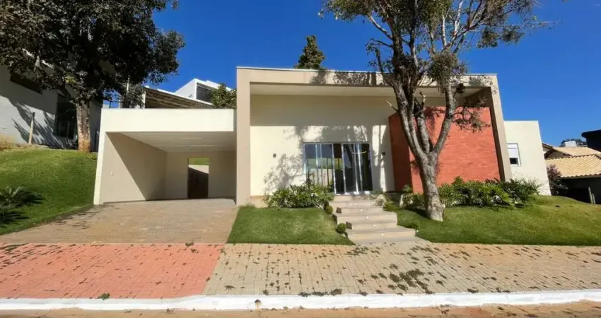 Casa em Condomínio para Locação em Lagoa Santa, Gran Royalle, 3 dormitórios, 1 suíte, 2 banheiros, 2 vagas