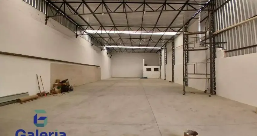 Galpão comercial para alugar, 528m² - Vila Carvalho