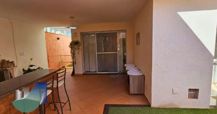 Casa de condominio com 3 quartos a venda, 159m2 - Jardim dos Hibiscos