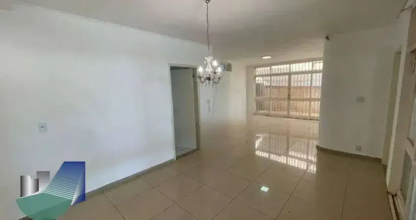 Casa Residencial com 3 quartos para alugar, 240m² - Ribeirânia