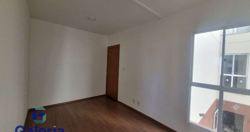 Apartamento com 2 quartos para alugar, 42 m2 - Quintino Facci II