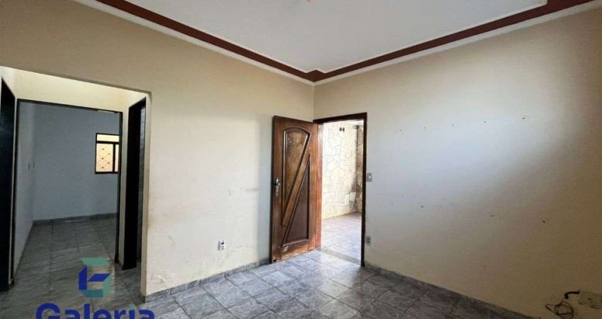 Casa residencial com 2 quartos para alugar, 130m2 - Parque Ribeirao Preto