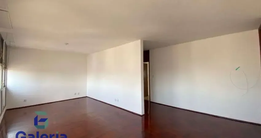 Apartamento com 3 quartos para alugar, 149m2 - Centro