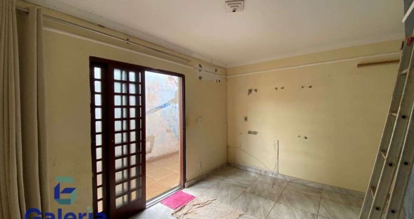 Apartamento sobre loja com 2 quartos para alugar, 153m2- Vila Virginia