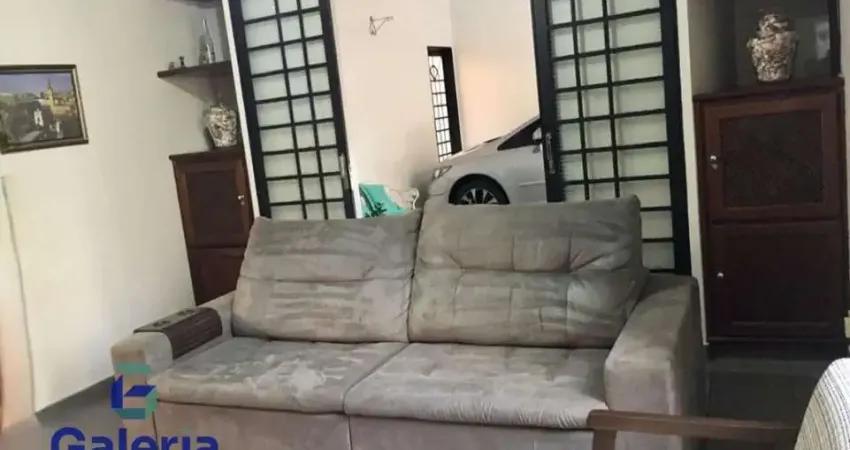 Casa residencial com 5 quartos à venda, 190m² - Jardim Irajá