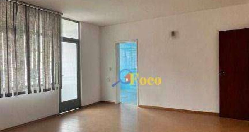 Casa com 3 dormitórios à venda, 362 m² por R$ 850.000,00 - Centro - Itatiba/SP