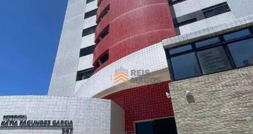 Apartamento com 3 dormitórios sendo 1 suíte à venda, 102 m² por R$ 399.000 - Petrópolis - Natal/RN