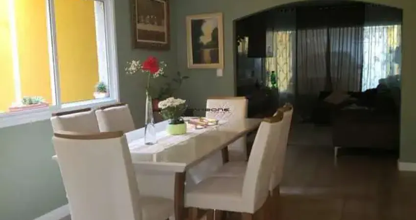 Casa com 3 quartos à venda na Rua Simão de Toledo Piza, Vila Libanesa, São Paulo