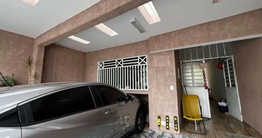 Casa com 3 quartos à venda na Rua Doutor Ernesto Moreira, Mooca, São Paulo