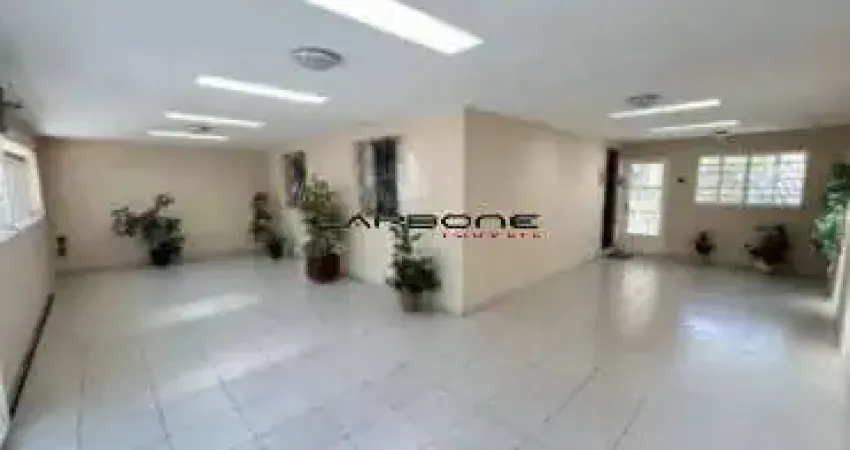 Casa com 4 quartos à venda na Rua Málaga, Parque Sevilha, São Paulo