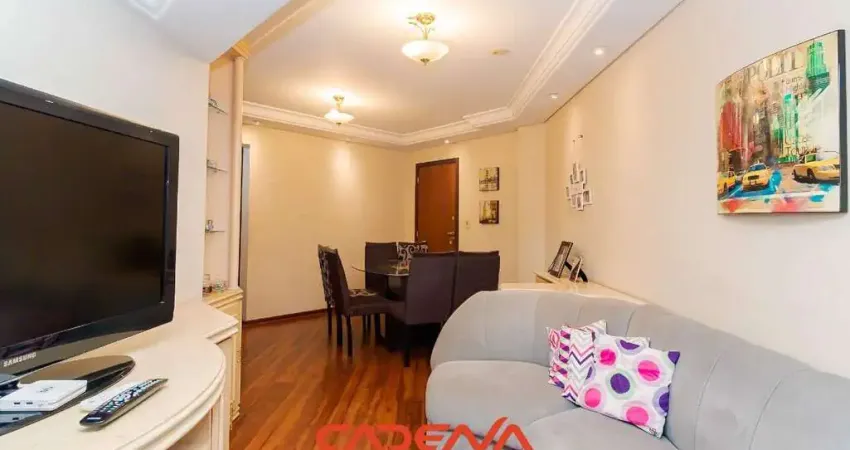 Apartamento com 3 quartos e 2 vagas à venda no Água Verde