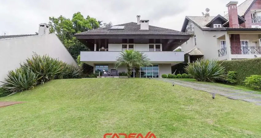 Casa 4 quartos e 4 vagas à venda próximo ao Parque Barigui