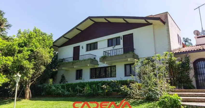 Casa com 4 quartos e 7 vagas à venda no Bom Retiro