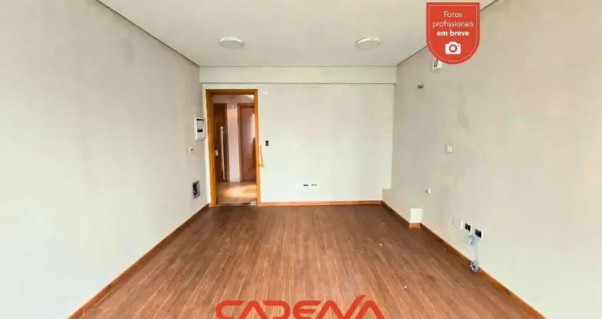 Sala comercial para alugar na Rua Emiliano Perneta, 390, Centro, Curitiba