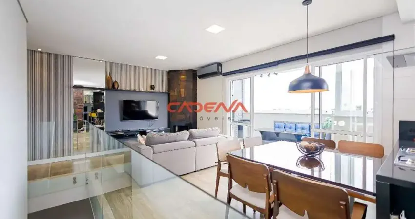Cobertura duplex semi mobiliado com 2 quartos e 2 vagas à venda no Portão