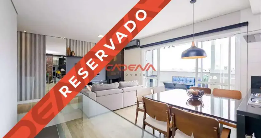 Cobertura duplex semi mobiliado com 2 quartos e 2 vagas à venda no portão