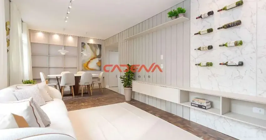 Apartamento com 3 quartos e 1 vaga à venda no Água Verde