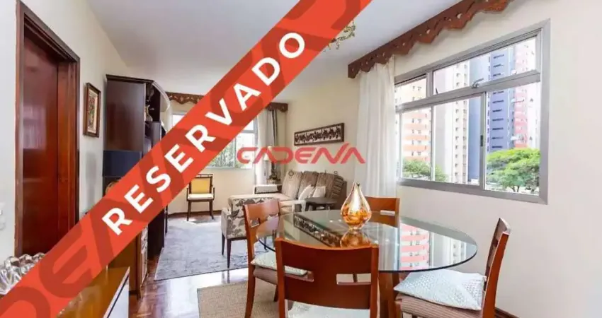 Apartamento com vista para a Praça do Japão com 3 quartos e 1 vaga à venda no Água Verde