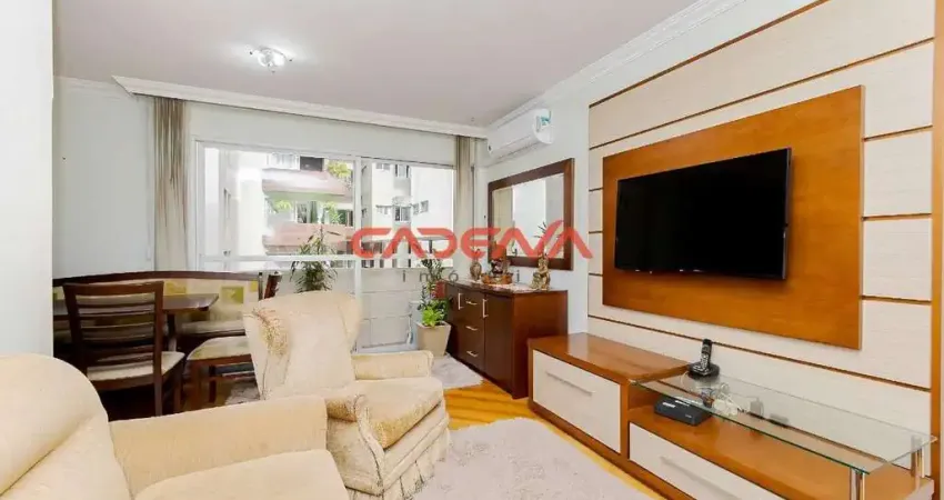 Apartamento com 3 quartos e 1 vaga à venda no Água Verde