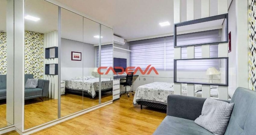 Kitnet / Stúdio para alugar na Avenida Visconde de Guarapuava, 3806, Centro, Curitiba