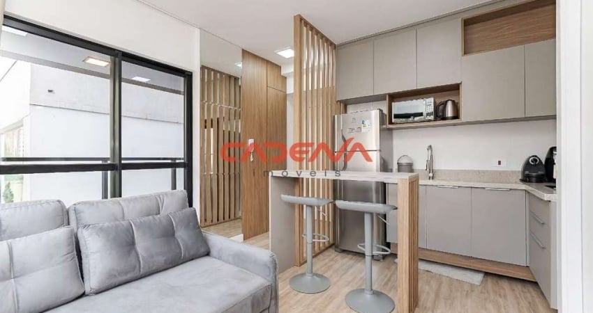 Apartamento com 1 quarto e 1 vaga para aluguel no Batel