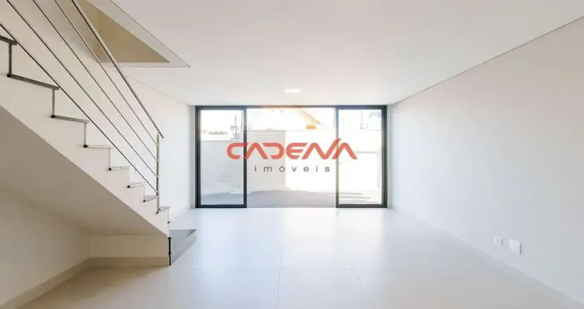Sobrado com 3 quartos e 1 vaga à venda em Santa Felicidade