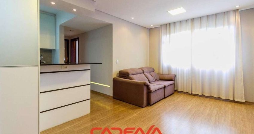 Apartamento com 2 quartos e 1 vaga para aluguel no Centro