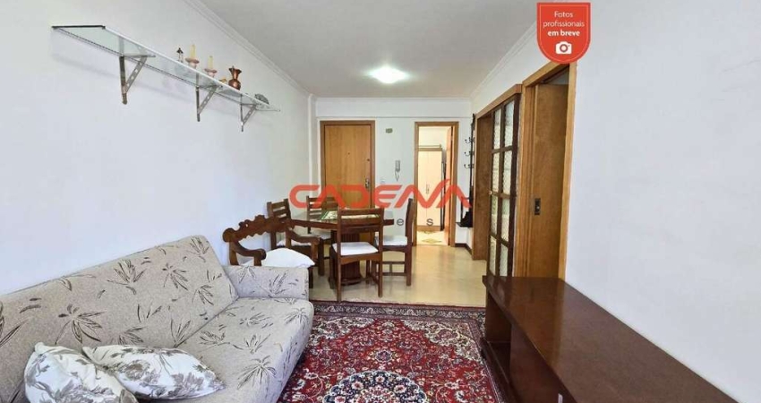 Apartamento com 1 quarto e 1 vaga para aluguel no Cristo Rei