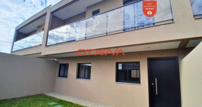 Sobrado com 3 quartos e 1 vaga para aluguel no Santa Felicidade
