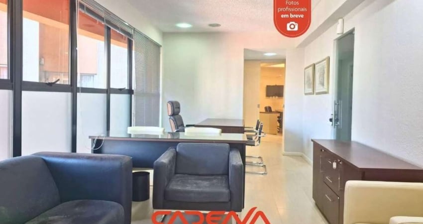 Conjunto comercial com 5 salas e 3 vagas para aluguel no Bigorrilho