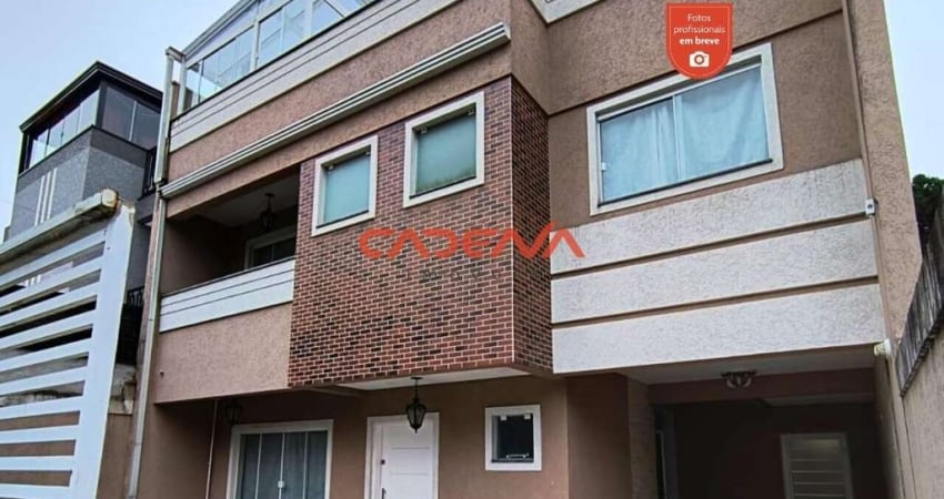 Sobrado Triplex com 3 quartos e 2 vagas à venda no Boqueirão
