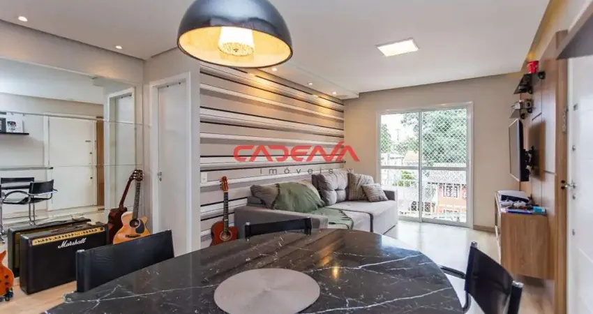 Apartamento com 2 quartos e 1 vaga à venda no Cabral