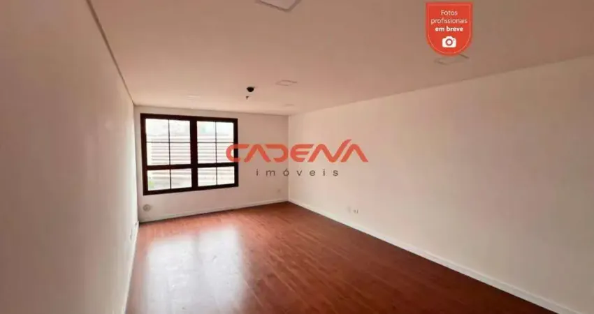 Sala comercial para alugar na Rua Zeila Moura dos Santos, 101, Cristo Rei, Curitiba