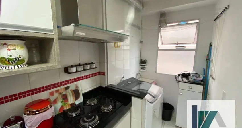 Apartamento com 2 dormitórios à venda, 52 m² por R$ 300.000,00 - Parque Frondoso - Cotia/SP