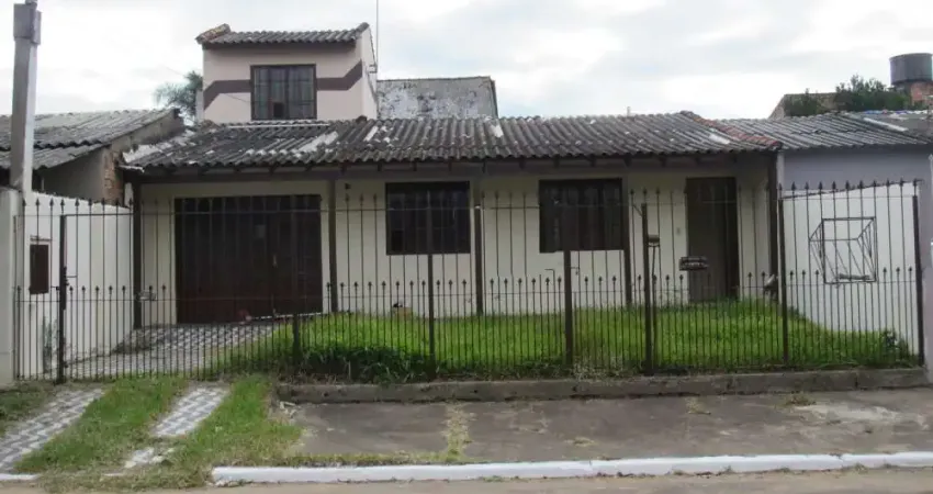 Casa com 3 quartos à venda no Guajuviras, Canoas 