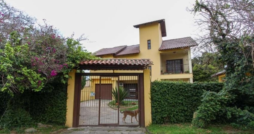 Casa com 5 quartos para alugar no Harmonia, Canoas 