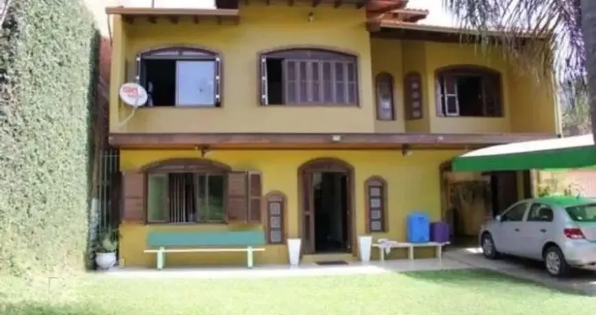 Casa com 4 quartos à venda no Igara, Canoas 