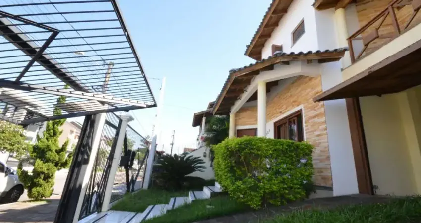 Sobrado triplex com piscina a 100m do Park Shopping