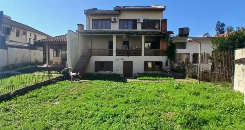 Casa com 4 quartos à venda na Rua Fernando Abbot, --, Nossa Senhora das Graças, Canoas
