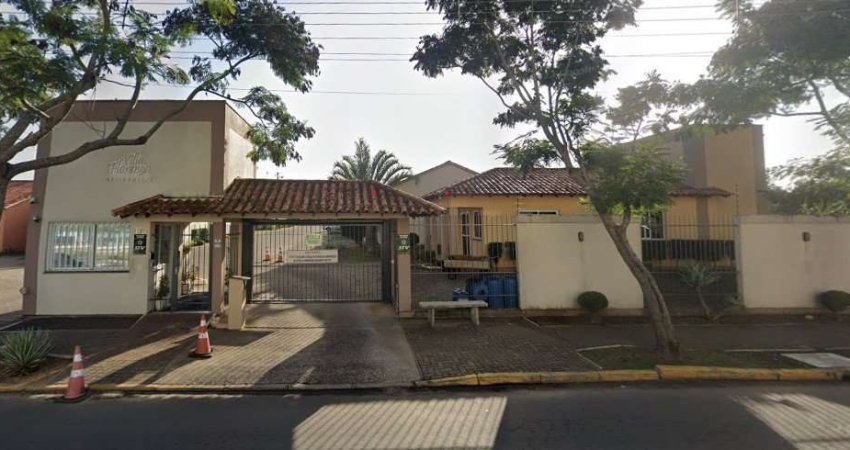 Casa em condomínio fechado com 2 quartos à venda no Olaria, Canoas 