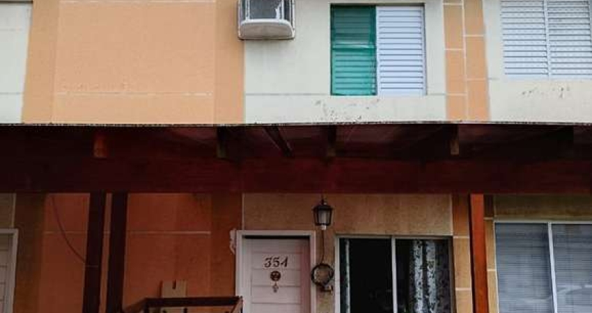 Casa em condomínio fechado com 2 quartos à venda no Igara, Canoas 