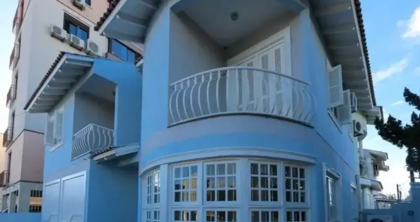 Sobrado à venda no bairro Centro  Canoas  Descubra o seu no