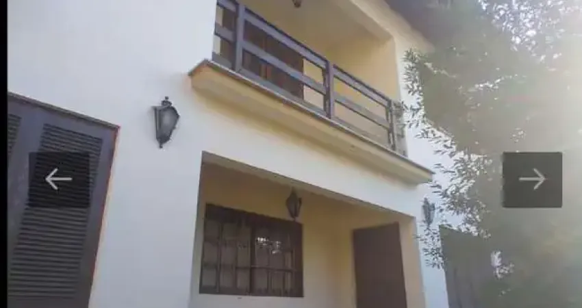 Casa com 3 quartos à venda na Rua Siqueira Campos, 272, Centro, Canoas