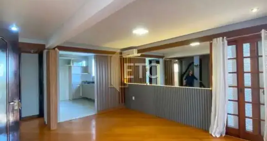 Casa com 3 quartos para alugar na Rua Marquês de Olinda, --, São José, Canoas