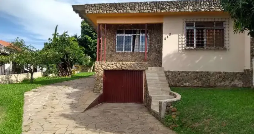 Casa com 3 quartos à venda no Igara, Canoas 