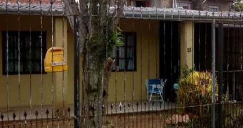 Casa com 2 quartos à venda no Guajuviras, Canoas 