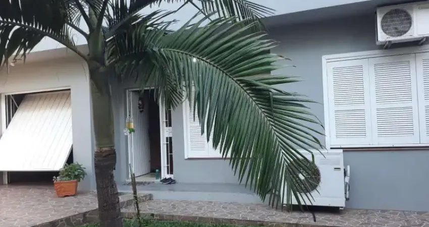 Casa com 3 quartos à venda no Marechal Rondon, Canoas 