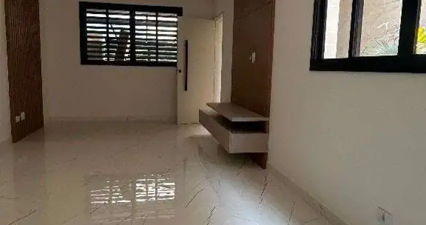 Sobrado novo com energia solar à venda, 123 m² no Boqueirão - Santos/SP