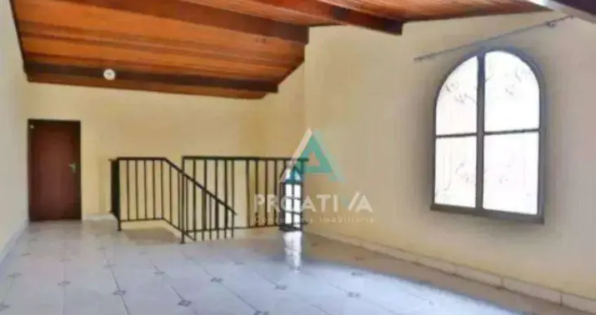 Sobrado com 3 dormitórios para alugar, 158 m² por R$ 3.867,80 - Vila Scarpelli - Santo André/SP