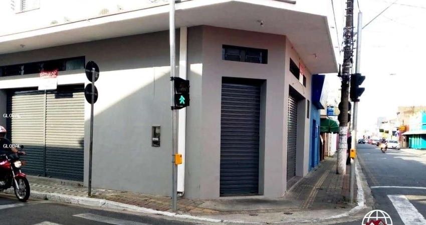 Salão Comercial para Locação em Taubaté, Centro, 2 banheiros
